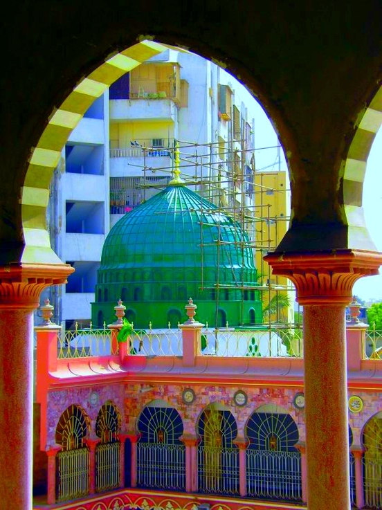 green tomb of mosque